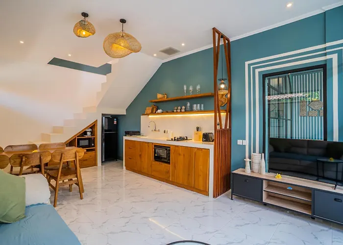 New! Sony 1 - 3br Next To Legian *