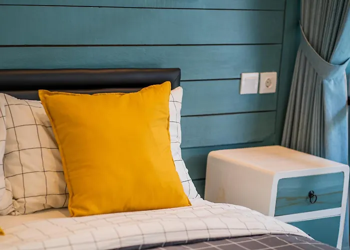 New! Sony 1 - 3br Next To Legian *